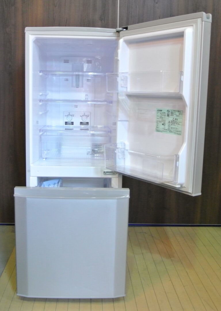 1人暮らしやカップルのキッチンに♪ MITSUBISHI（三菱電機） 146L2ドア冷蔵庫 MR-P15Y-S 群馬県伊勢崎市リサイクル